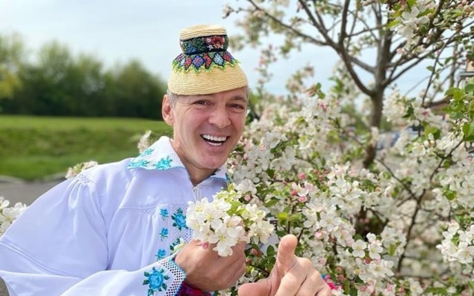 Ce mai face Radu Ille, îndrăgitul interpret de muzică populară care a lucrat 8 ani în Mina Vulcan
