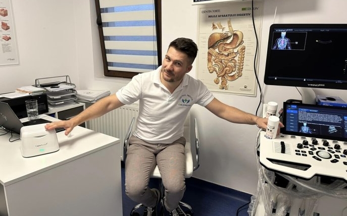 Un medic din Satu Mare face apel către pacienții care îi calcă pragul să nu-i mai ofere atenții: „E anormal, imoral, amoral, ilegal"