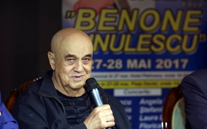 Benone Sinulescu a știut din copilărie că va fi un mare artist și a muncit pentru a-și împlini visul. Povestea lui este de-a dreptul impresionantă