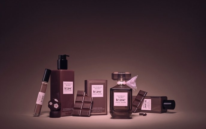 Pentru luna iubirii și întâlniri romantice - Tease Cocoa Soirèe de la Victoria's Secret