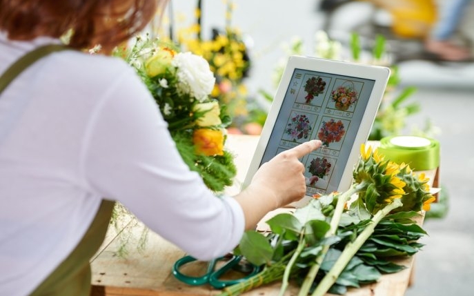 Floria.ro: Peste 90% din livrările pentru 8 martie sunt precomenzi