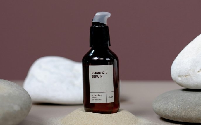 Ce uleiuri de păr puteți utiliza acasă pentru revitalizarea ca la salon?