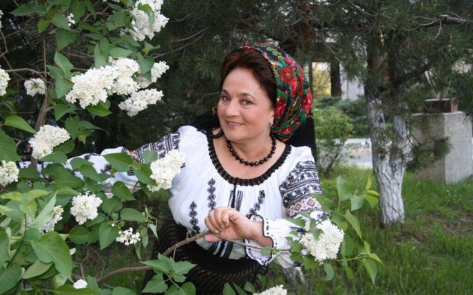 Povestea Laurei Lavric, artista care a vrut să își încheie socotelile cu viața din cauza unui divorț dureros