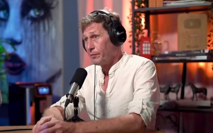 Mircea Solcanu, de la reflectoare la uitare: „Eu am murit. Nu vine nimeni la ușă”