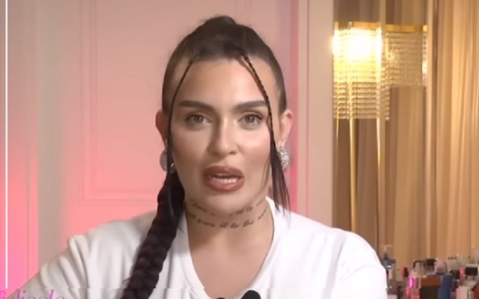 Cum arată casa Oanei Radu. Vedeta a ales opulența: „Pentru mine, auriul e semn de bogăție”