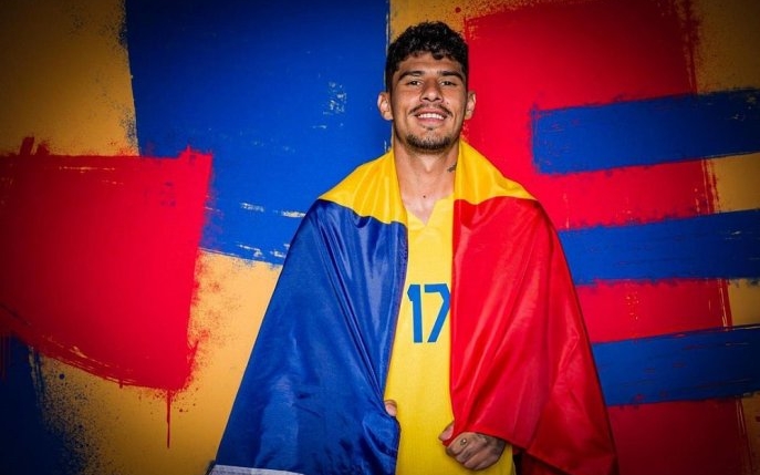 Povestea unui campion, care a plecat de jos. Florinel Coman de la EURO 2024 a fost crescut de bunici, după ce părinții au plecat în străinătate