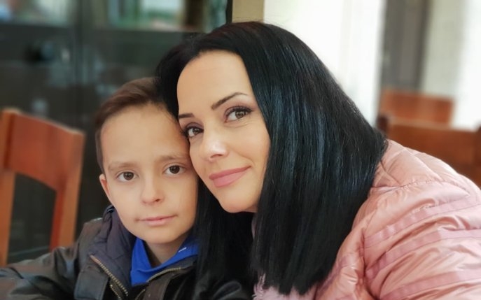 Ce mare a crescut fiul Magdei Vasiliu. A fost diagnosticat cu cancer osos la doar 7 ani, dar mama lui a făcut tot posibilul să se vindece