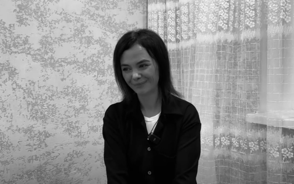 Dorina a rămas singură cu trei copii de crescut. "Amanta soțului m-a sunat și mi-a zis că este însărcinată. A plecat la ea și m-a lăsat cu 3 copii"