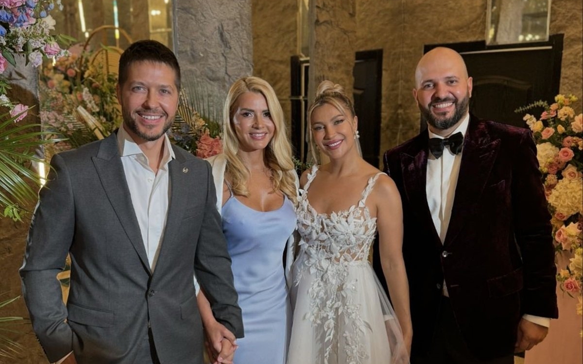 Lora și Ghenu s-au căsătorit religios și au avut parte de o petrecere de zile mari! Și-au unit destinele după 9 ani de relație