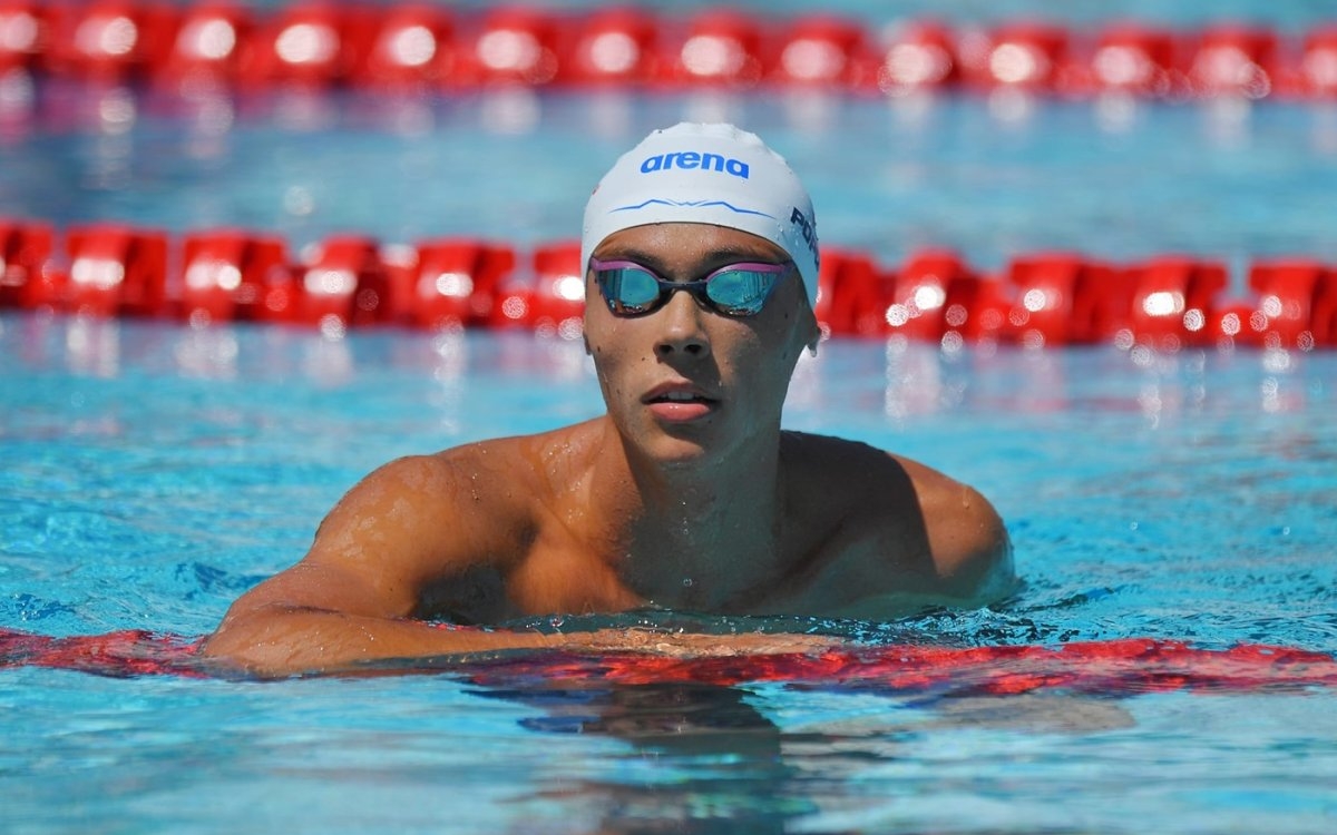 Reacția lui Teo Trandafir când a auzit că David Popovici nu conduce mașinile primite de la Ion Țiriac. "Dacă eram maică-ta, te băteam de te sminteam"