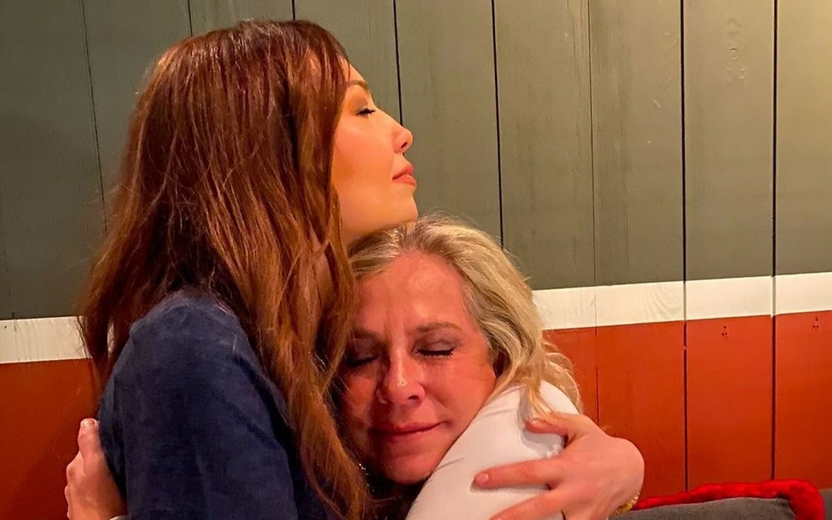 Ernestina Sodi, sora Thaliei, a murit la vârsta de 64 de ani. Ce mesaj dureros a postat vedeta