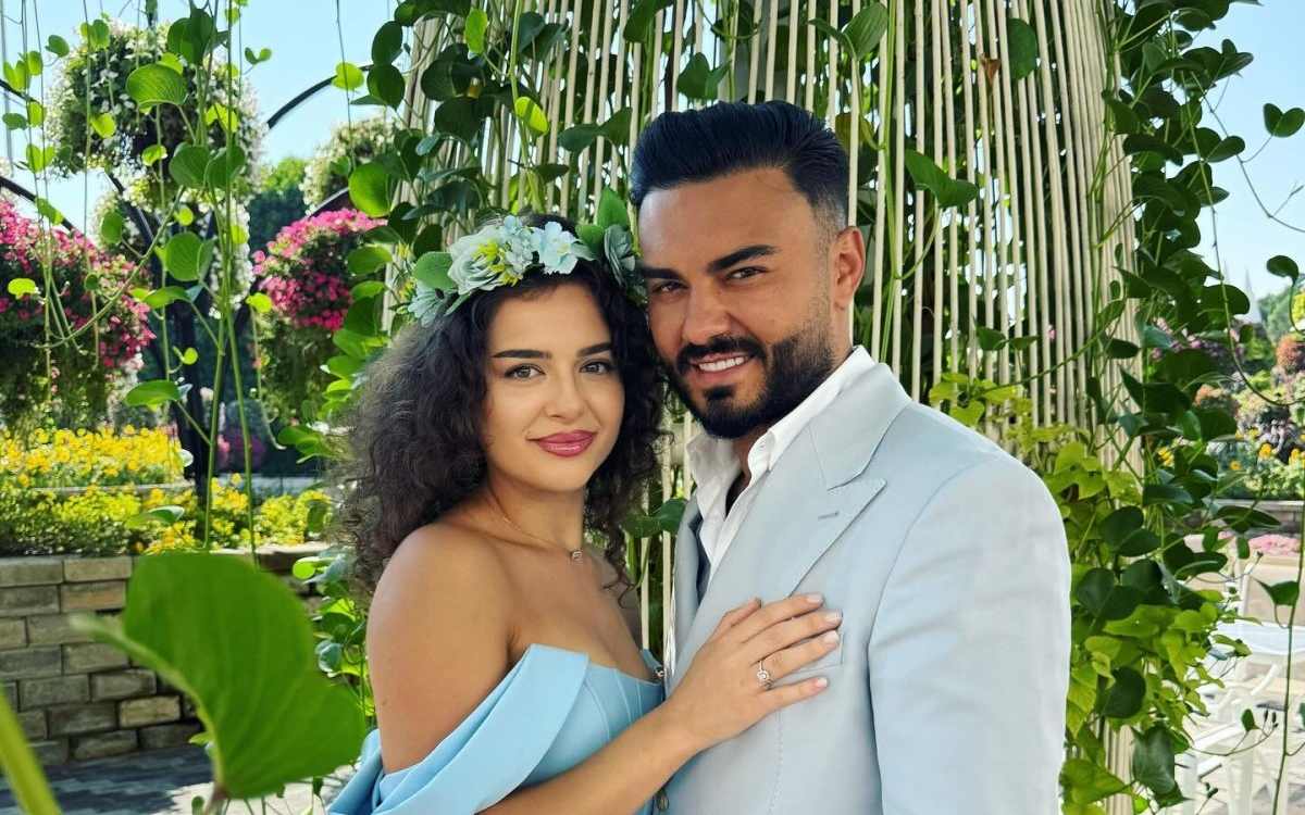 Jador este hotărât să se căsătorească în a treia zi de Crăciun. Ce spune tatăl artistului