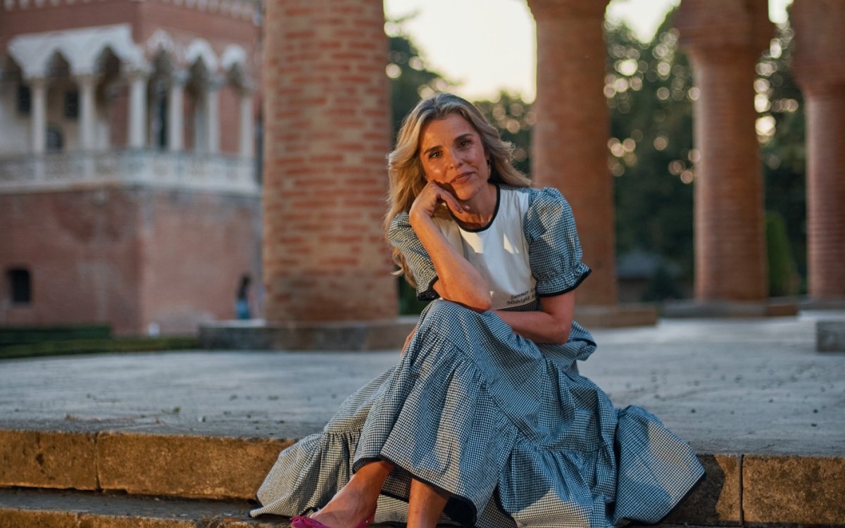 Cristela Georgescu nu sfătuiește femeile să poarte pantaloni. „La femeie energia intră de jos, din pământ, în sus"