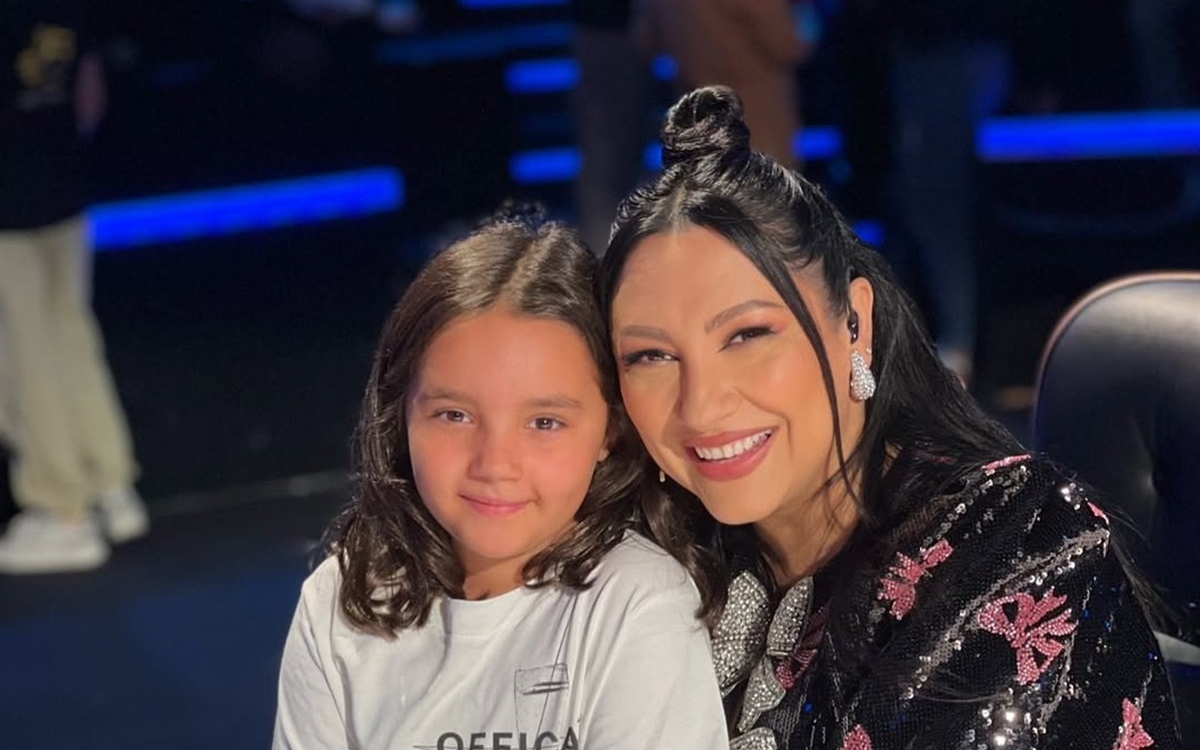 Eva Măruță, din nou alături de mama ei pe scenă. Cum a apărut alături de Andra la primele concerte de Crăciun
