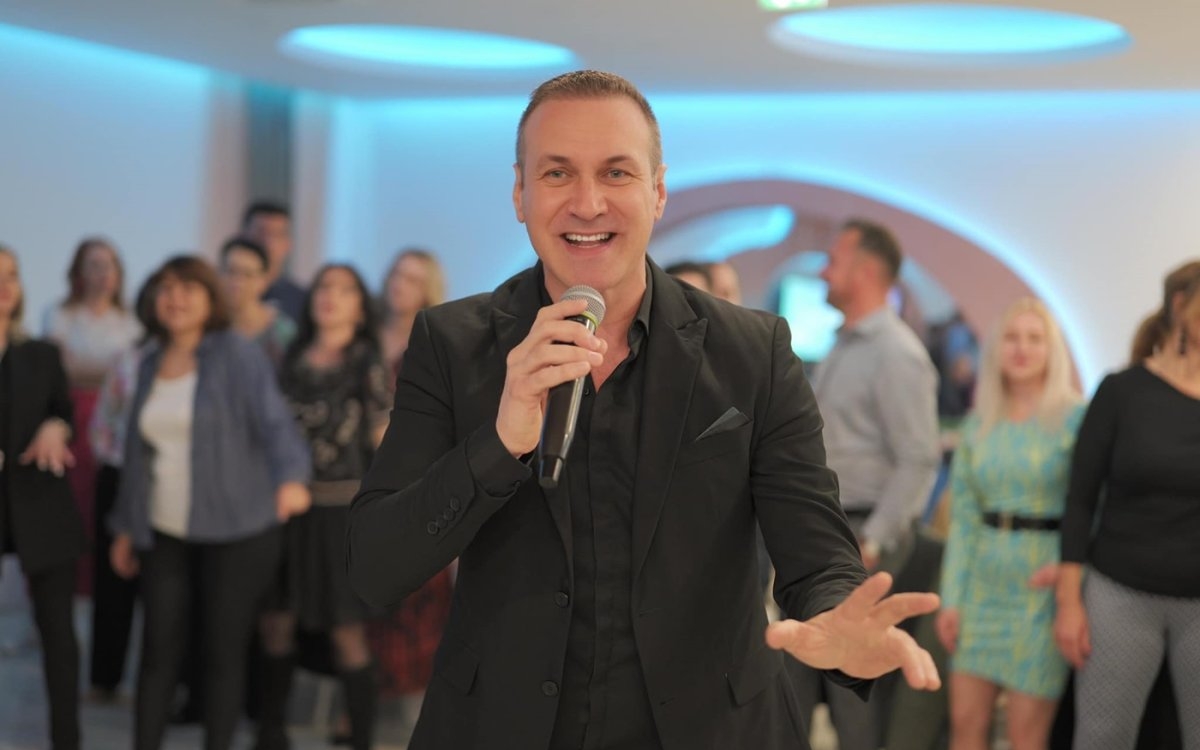 Alin Oprea vorbește sincer despre presupusele probleme cu alcoolul. "Niciodată în viața asta nu am fost un dependent de alcool"