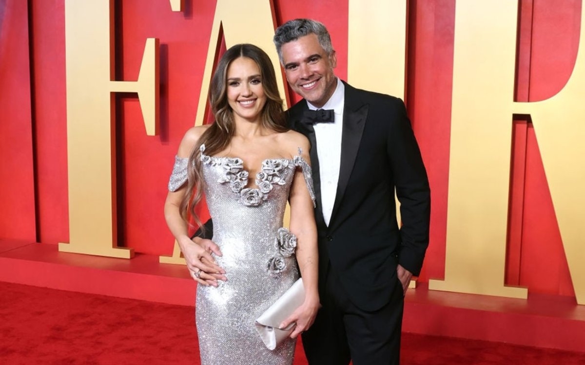 Jessica Alba și soțul ei, Cash Warren, divorțează după o căsnicie de 16 ani? Au împreună trei copii