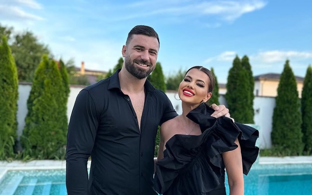 Cine sunt Andra și Andrei Stoica de la Power Couple. Motivul pentru care soția luptătorului nu prea merge la meciurile lui