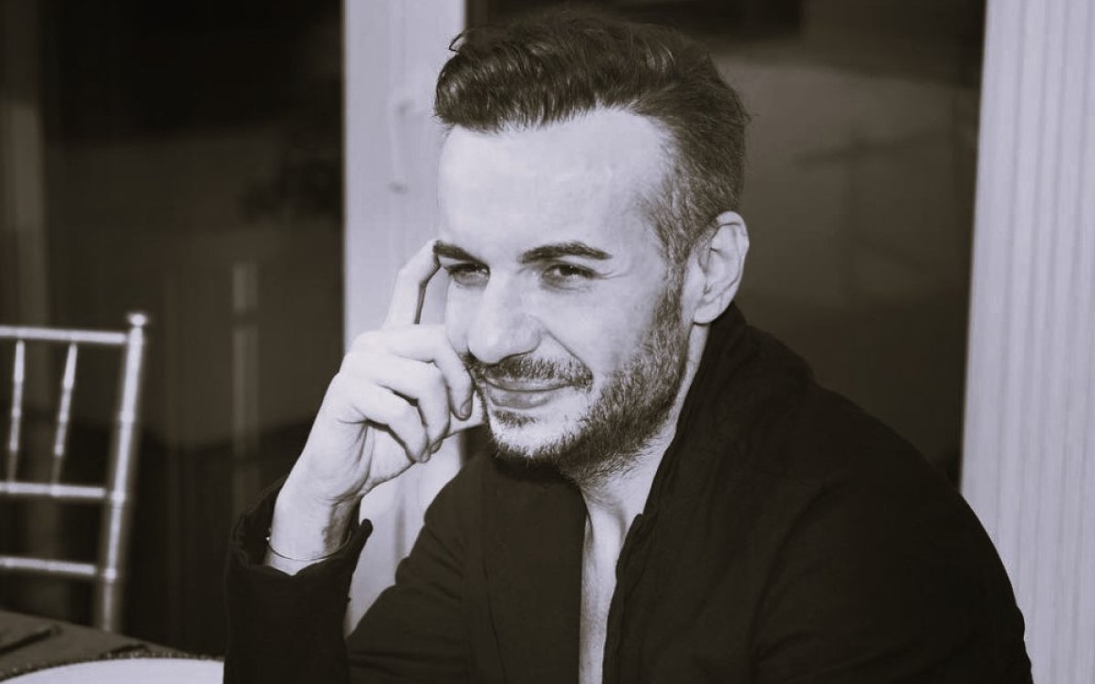 Ce mesaj cutremurător a transmis mama lui Răzvan Ciobanu, cu ocazia aniversării lui. Regretatul designer ar fi împlinit 49 de ani