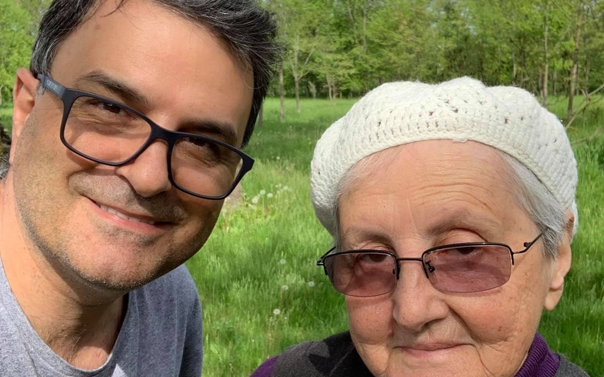 Lucian Mîndruță este in doliu. Mama lui a încetat din viață după lungi lupte cu problemele de sănătate