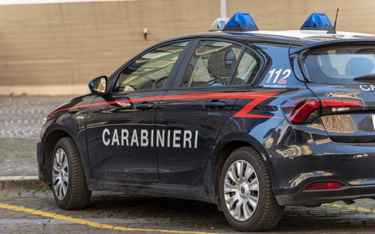 O româncă din Italia a fost condamnată la 19 ani de închisoare după ce a provocat decesul bărbatului pe care îl îngrijea. Badanta ar fi primit de la bătrân un teren și o casă