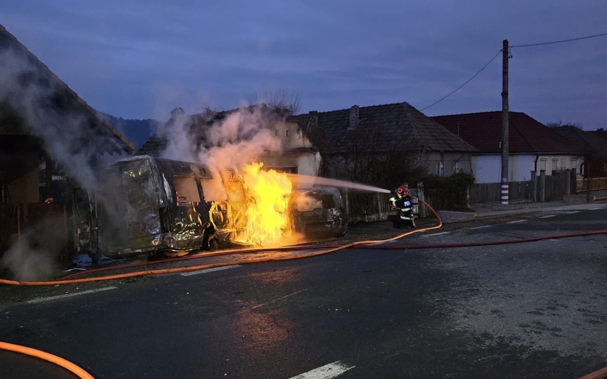 Tatiana, o femeie de 56 de ani, a murit fulgerător în drum spre locul de muncă. A fost prinsă între două microbuze și a murit carbonizată