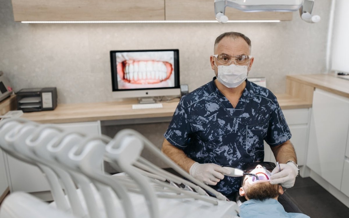 Delta Clinic Dent – Tehnologie de top pentru un zâmbet de invidiat