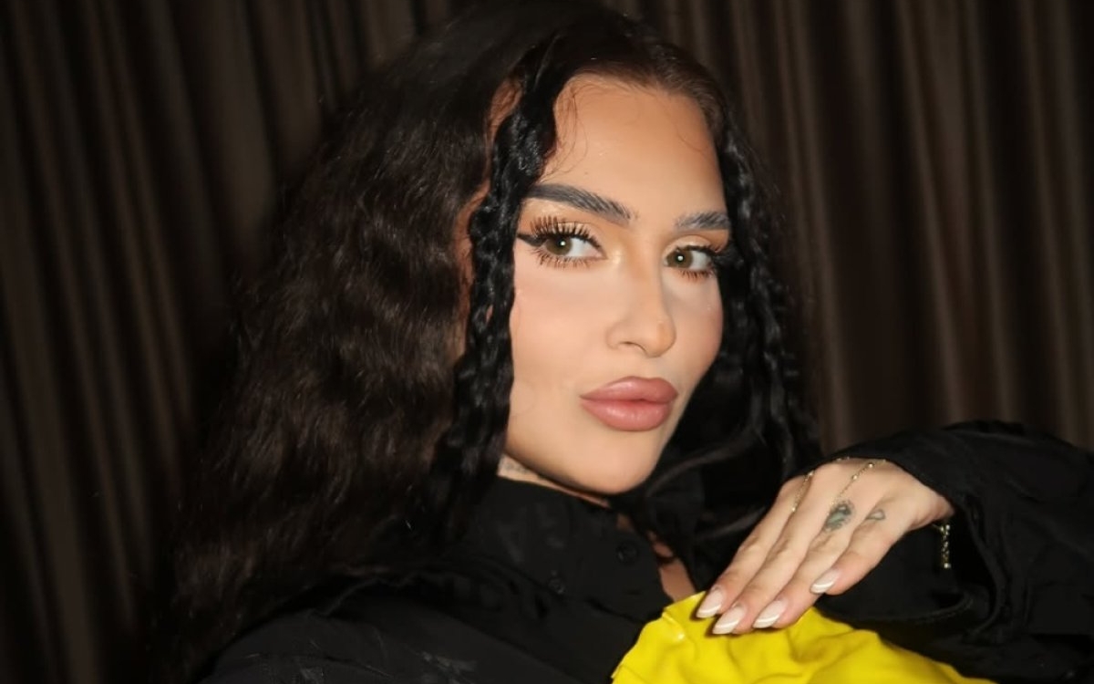 Oana Radu, avalanșă de critici după primul ei concert la Sala Palatului. Multe persoane i-au taxat dur aspectul fizic și stilul vestimentar