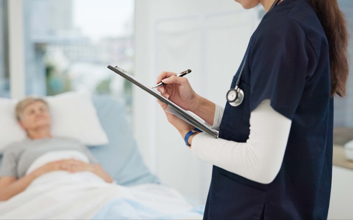 O cunoscută antrenoare de handbal cere dreptate după moartea mamei sale. Acuză medicii de ucidere din culpă și malpraxis