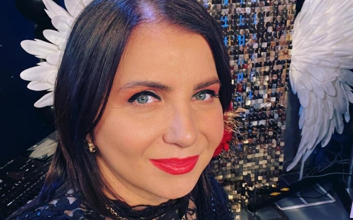 Carmen Șerban a ajuns pe mâinile medicilor. Artista s-a vindecat de cancer acum mai bine de 10 ani