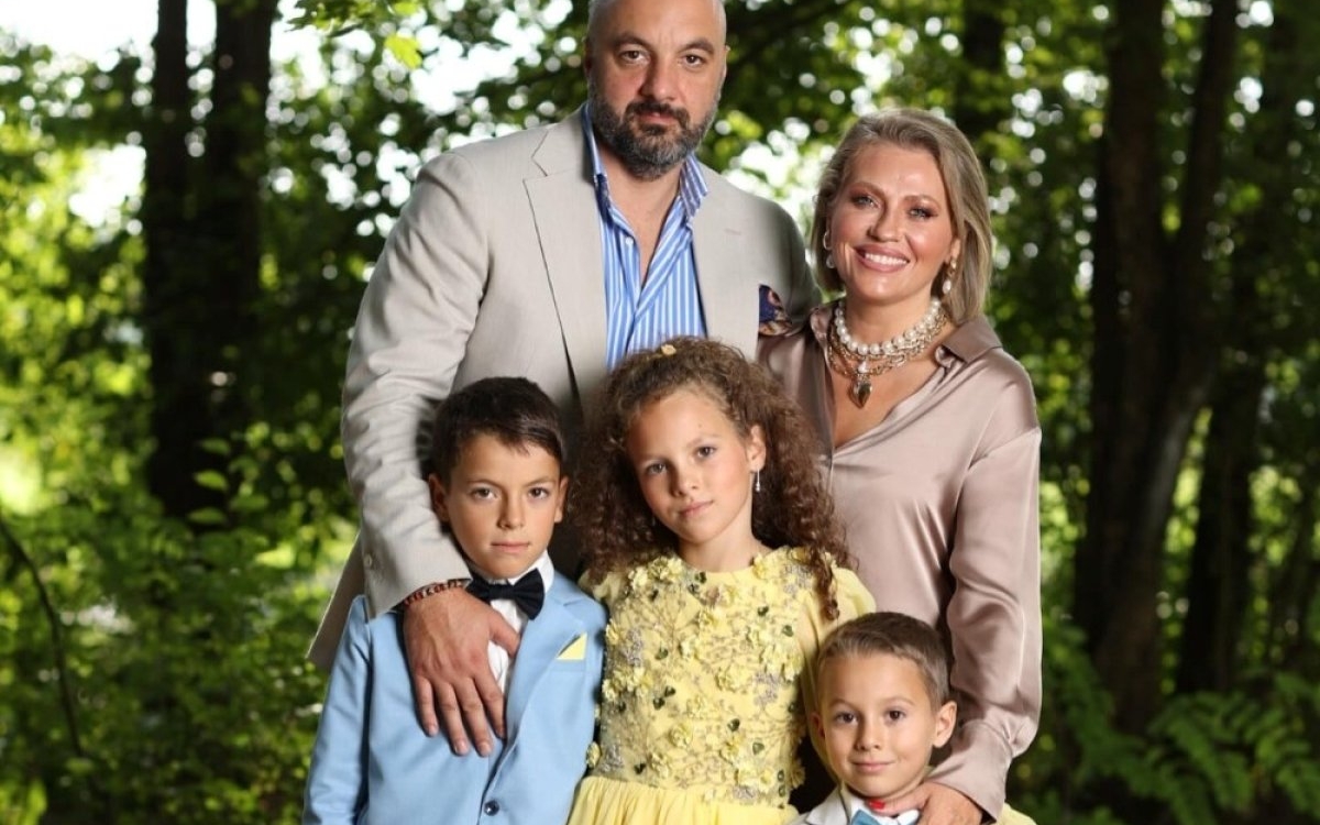 Clipe extrem de grele pentru Mirela Vaida. Fiul vedetei a fost operat de urgență