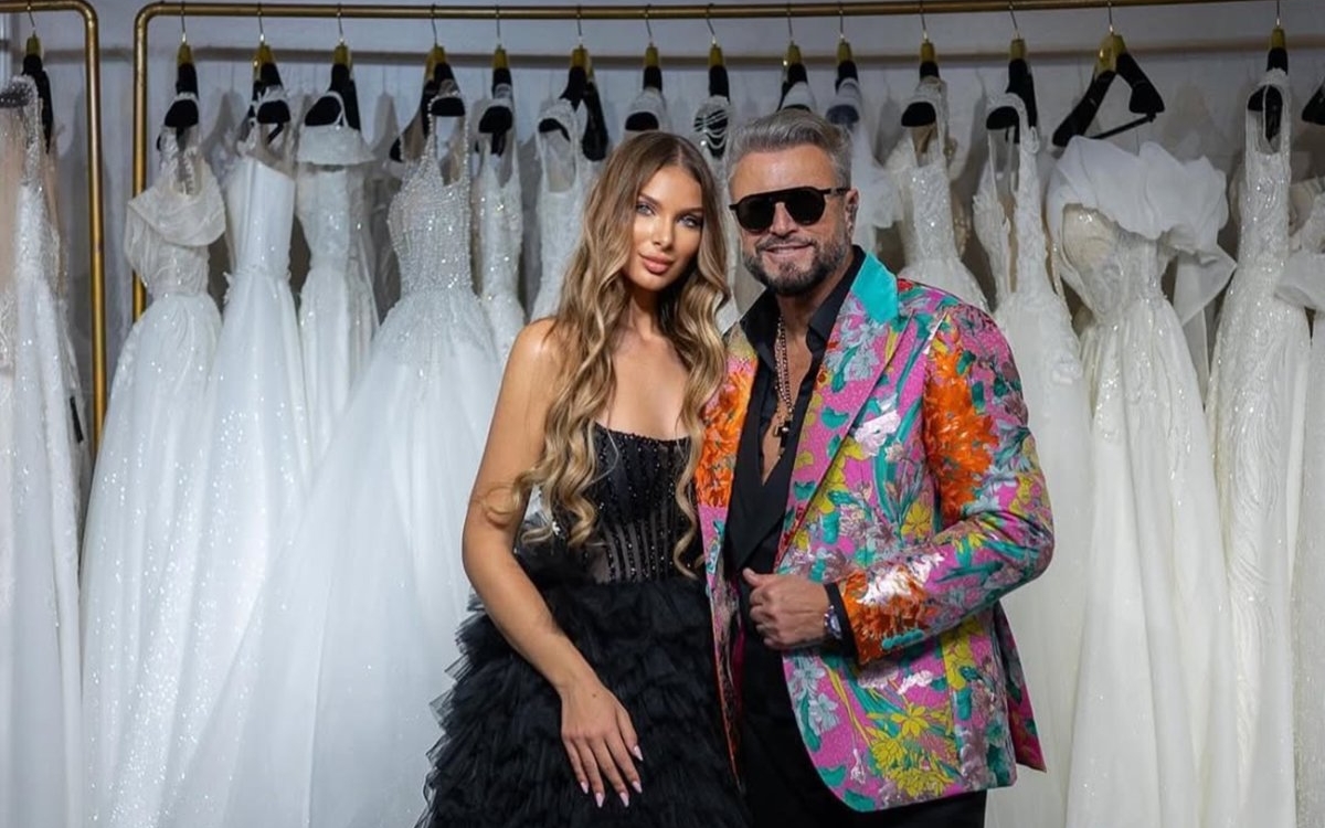 Iubita lui Cătălin Botezatu, primele declarații despre relația cu designerul. Între cei doi este o diferență de vârstă de 40 de ani
