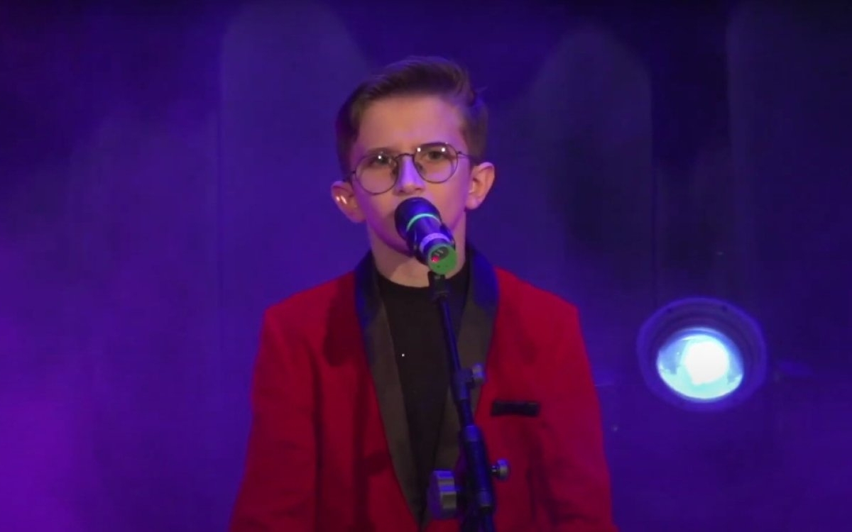 A cucerit Italia la 10 ani. Edoardo, mândria românilor, a luat locul trei la festivalul de la Sanremo