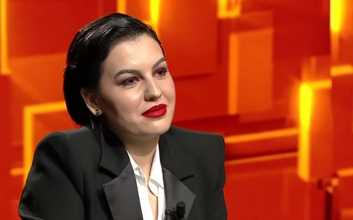 Adevărul din spatele brandului de cosmetice lansat de Romina Gingașu. De ce și-a deschis propria afacere, deși este soția moștenitorului imperiului Ferrari