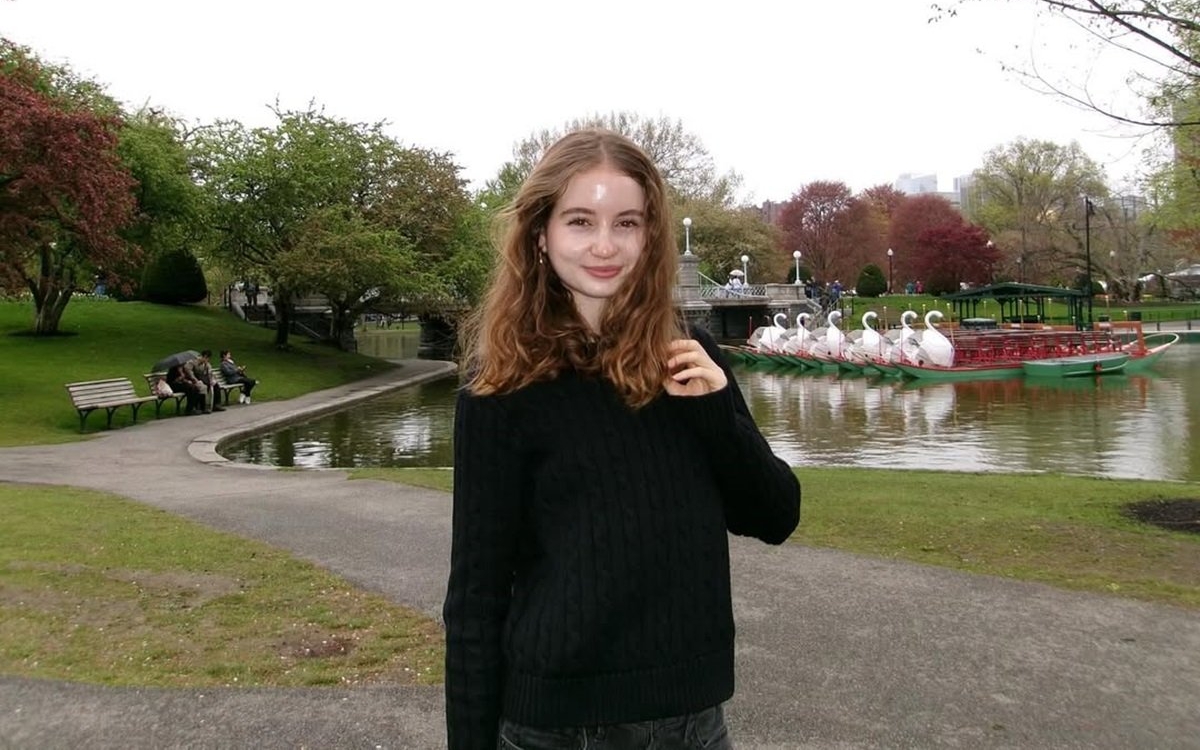 Irina Columbeanu a intrat la o facultate de prestigiu din America. Ce performanțe remarcabile are la doar 18 ani