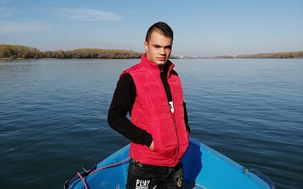 Durere fără margini! Bogdan, un tânăr de 27 de ani a fost înghițit de apele Dunării și este de negăsit. Familia nu mai speră că ar putea fi în viață
