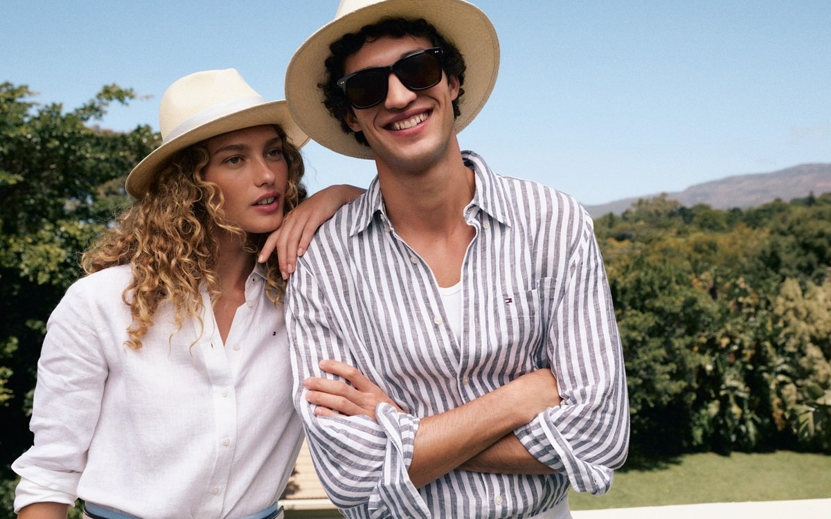 Bucură-te de stilul estival cu Summer Shop de la Tommy Hilfiger