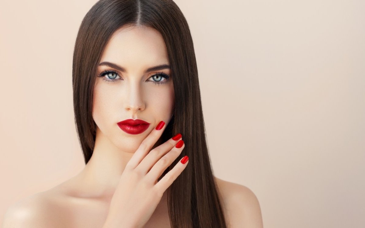 Visezi la un look impecabil vara? Totul începe cu îngrijirea și stilizarea corespunzătoare a părului