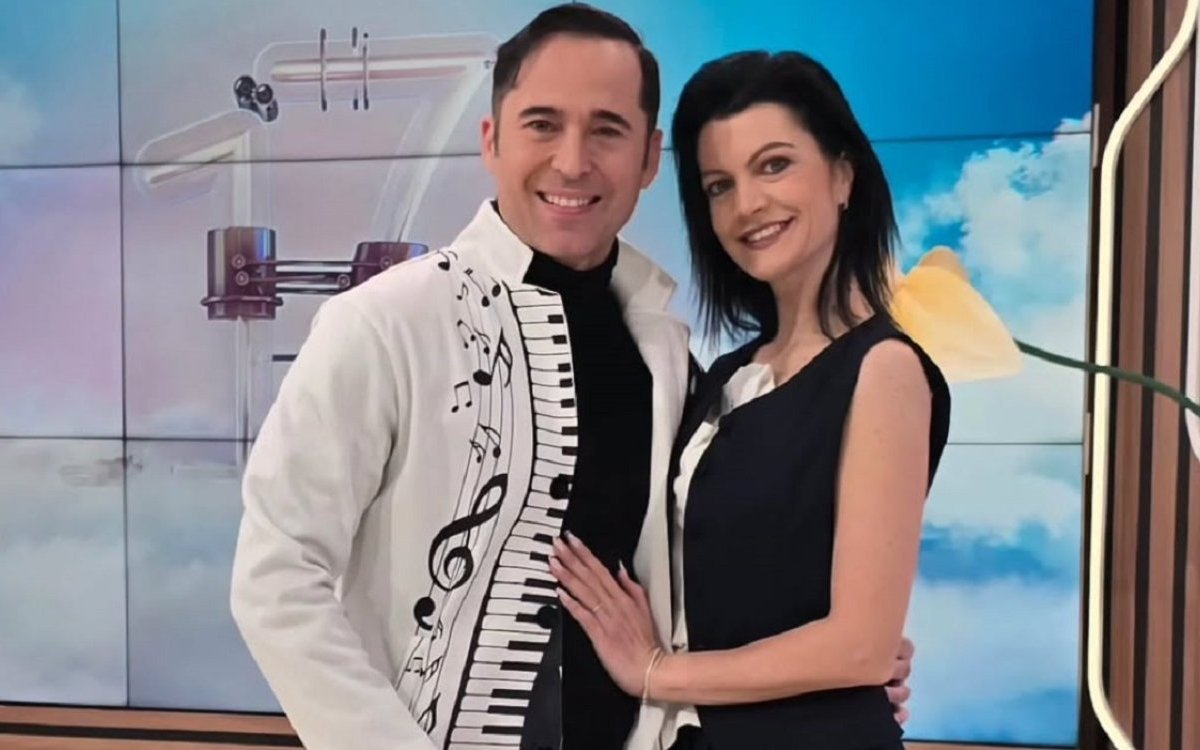 Dinu Maxer și-a schimbat religia de dragul noii soții. Unde vor pleca în luna de miere