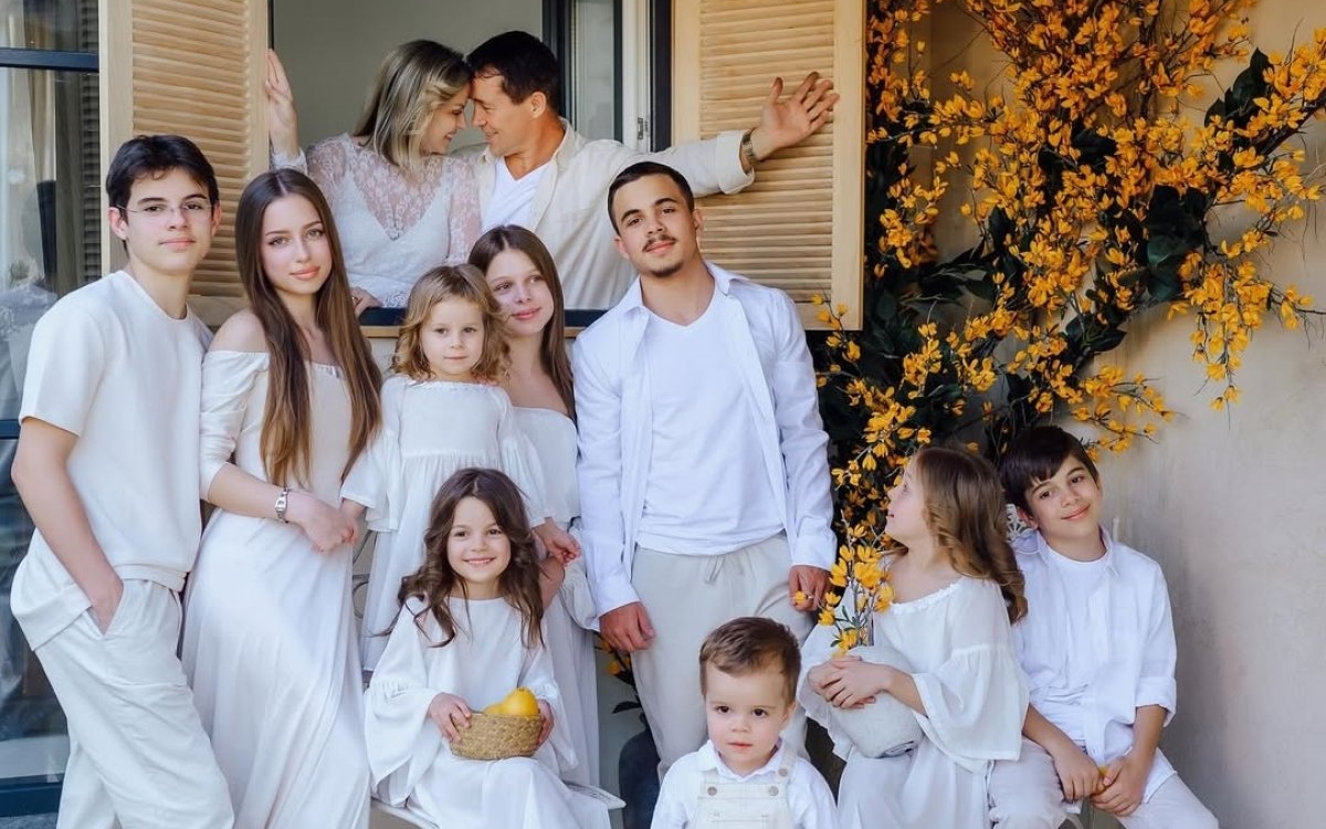 Familia Cârnaț se mărește! Cei doi soți așteaptă al zecelea copil