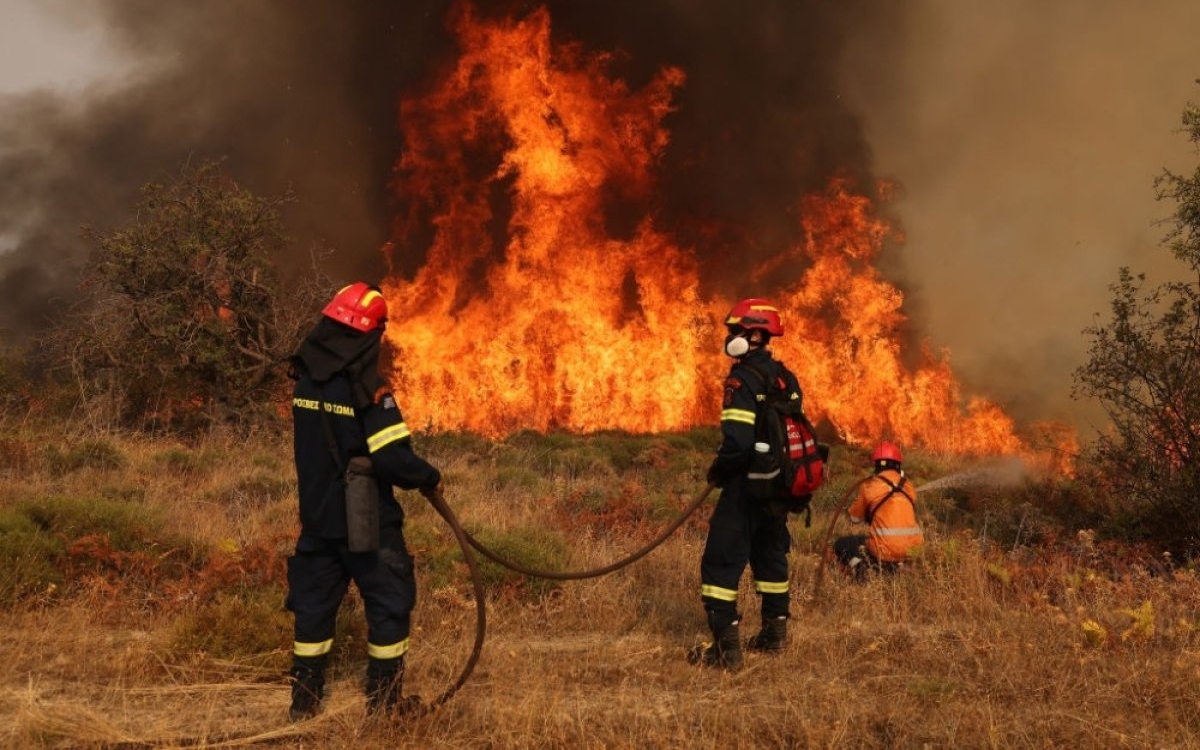Au apărut primele incendii de vegetație din Grecia. Care sunt zonele afectate