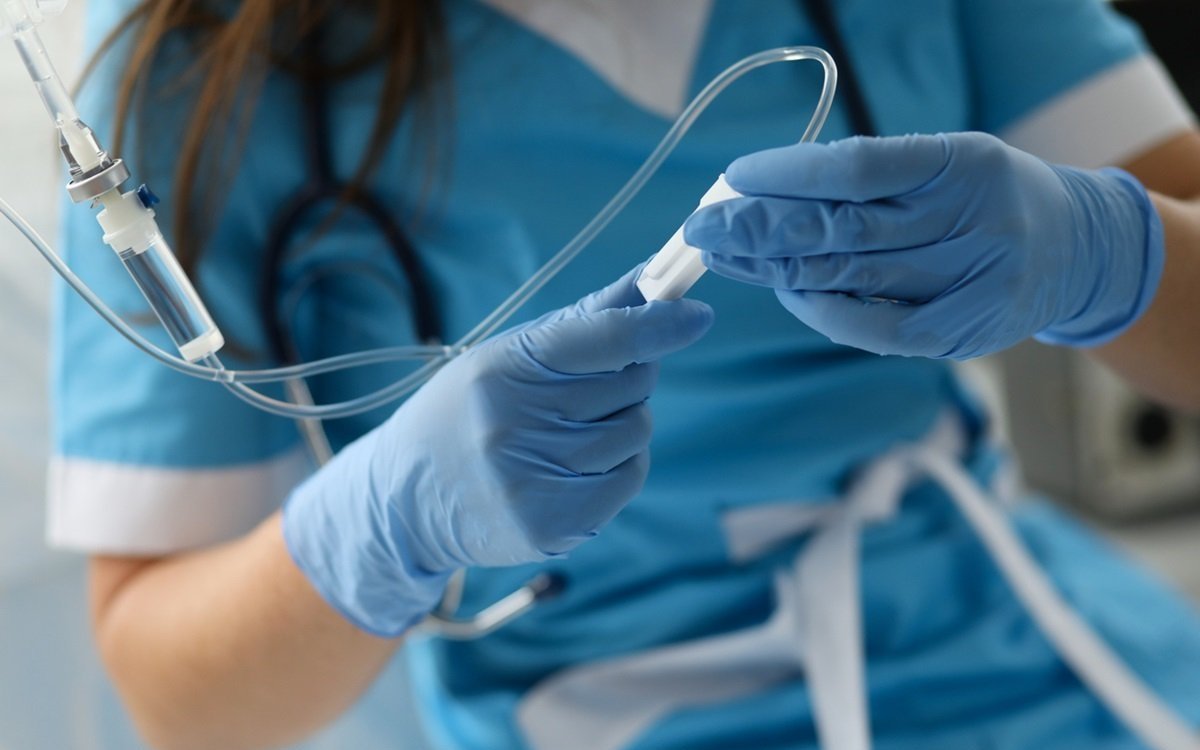 O doctoriță a murit după ce a fost bătută cu bestialitate de fostul iubit, medic la același spital. Femeia a stat 2 luni în comă
