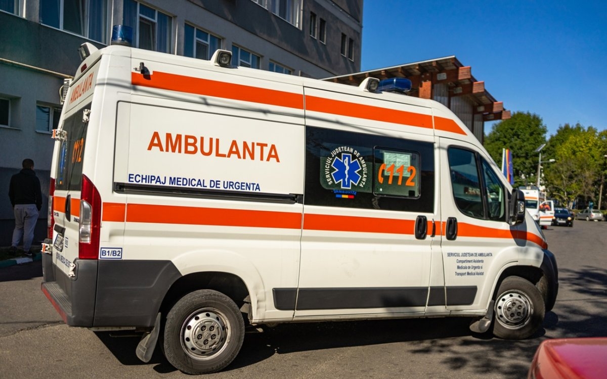 Andreea, o copilă de numai 13 ani și-a pus capăt zilelor. A fost găsită spânzurată în spatele casei