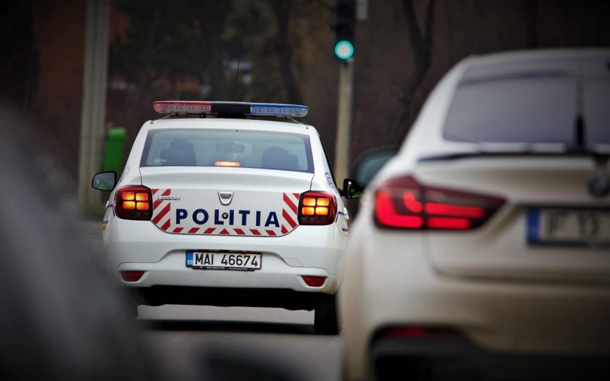 Robert, un tânăr de 17 ani a murit într-un tragic accident de mașină. Șoferul vinovat a fugit de la fața locului