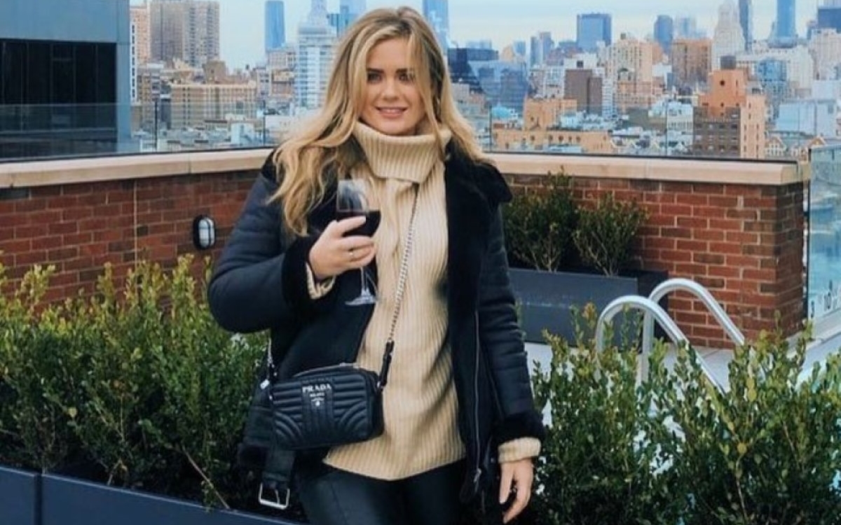 Martha, o tânără de numai 33 de ani, a fost găsită moartă pe un iaht de lux. Mama fetei, distrusă de durere, cere să i se facă dreptate