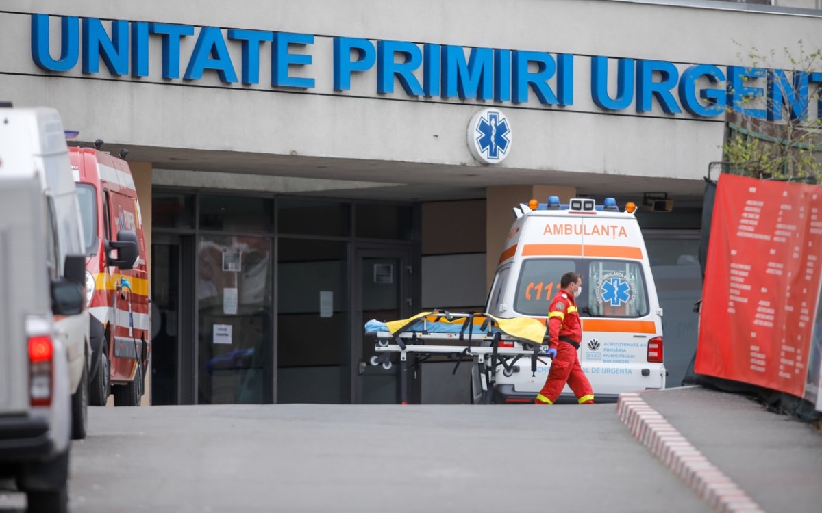 Maria, o femeie de 36 de ani din Călărași, a fost înjunghiată de fostul iubit chiar sub ochii copiilor ei