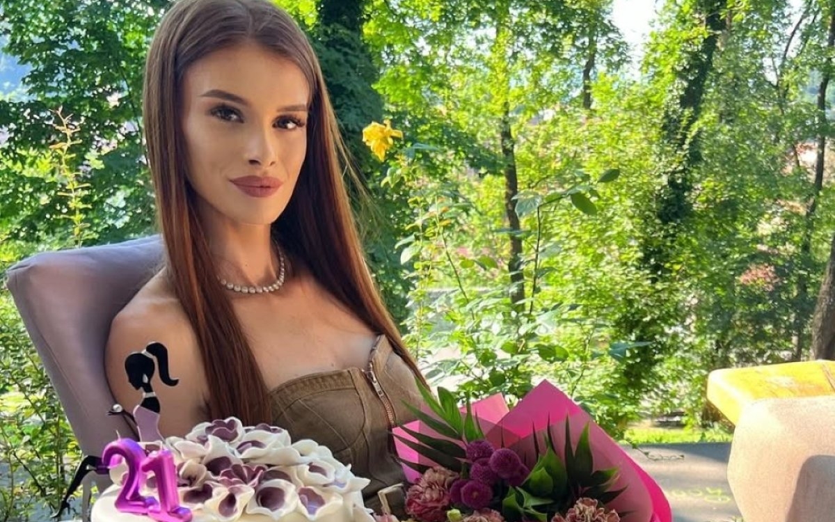 Teodora Marcu, mama ucisă cu sânge rece în Cosmopolis, ar fi împlinit 23 de ani. Mesajul sfâșietor transmis de sora tinerei