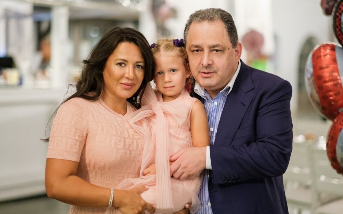 Oana Mizil a cerut ordin de restricție împotriva lui Marian Vanghelie. Ar fi amenințat-o din nou
