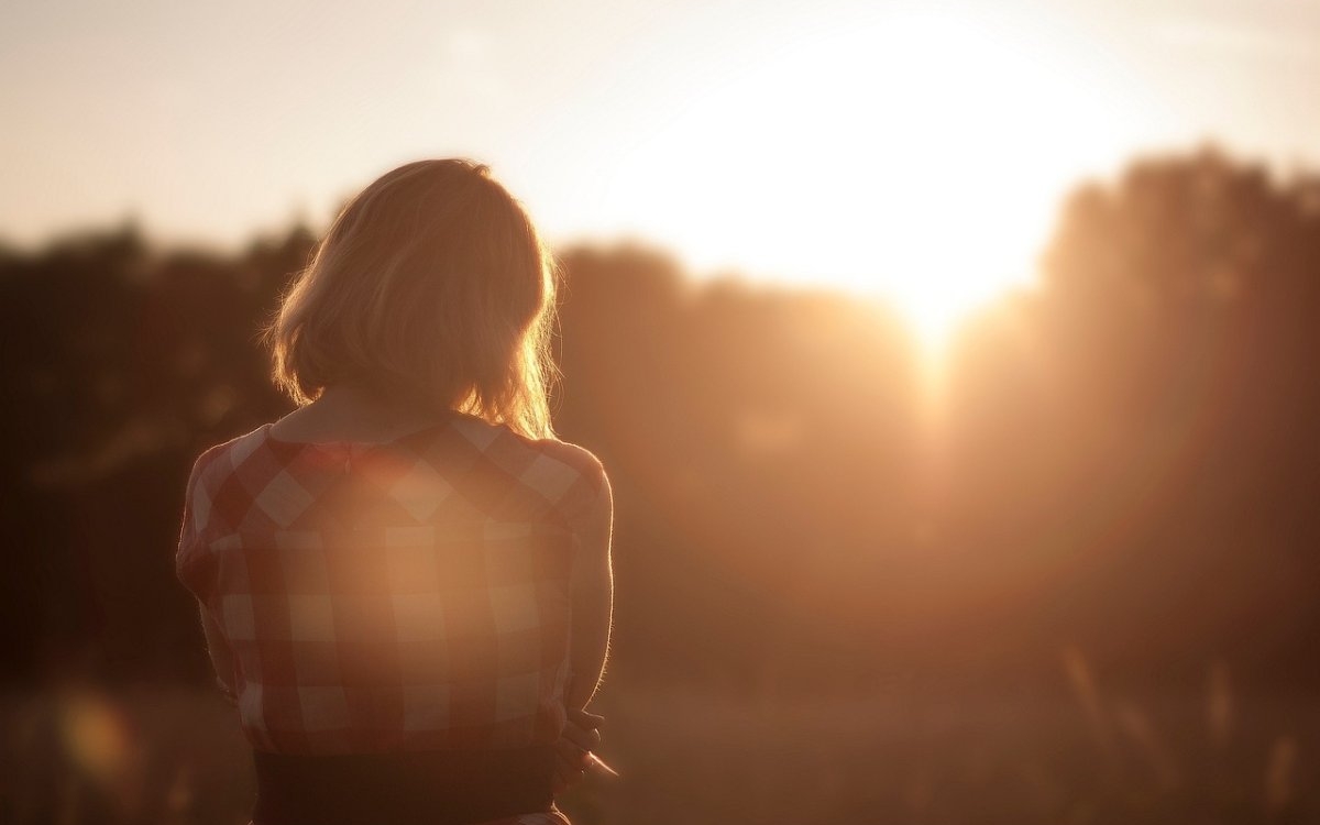 Singurătatea dăunează grav sănătății adolescenților noștri