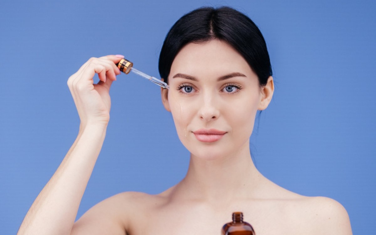 Acid ferulic: beneficii și recomandări pentru piele