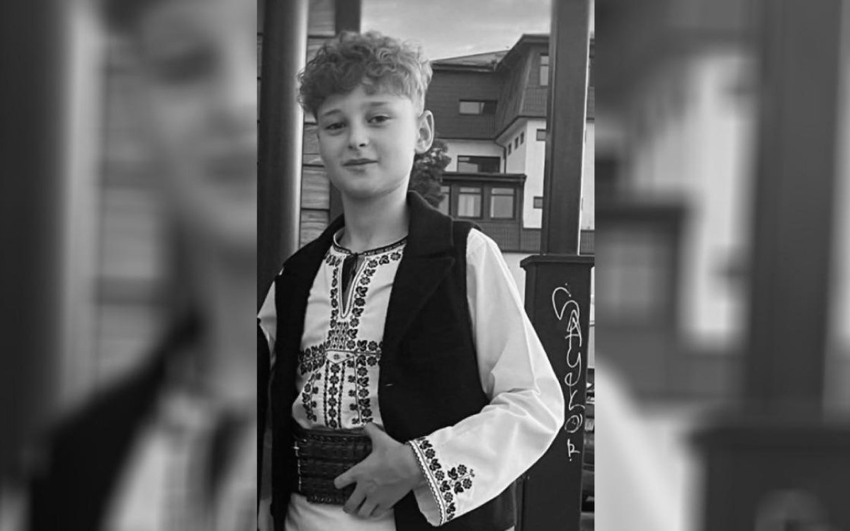 Denis, un copil de 13 ani din Sibiu, a murit după un tragic accident cu trotineta. A stat internat în spital timp de 3 săptămani